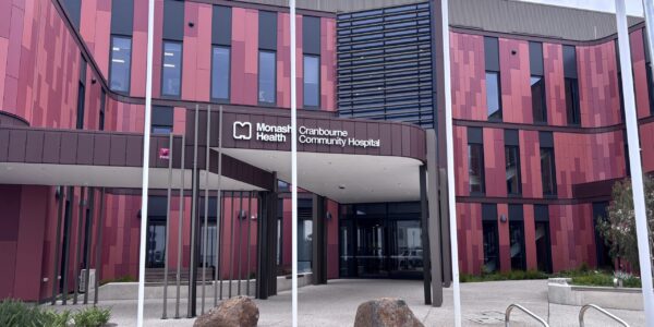 Cranbourne Community Hopsital Exterior_6