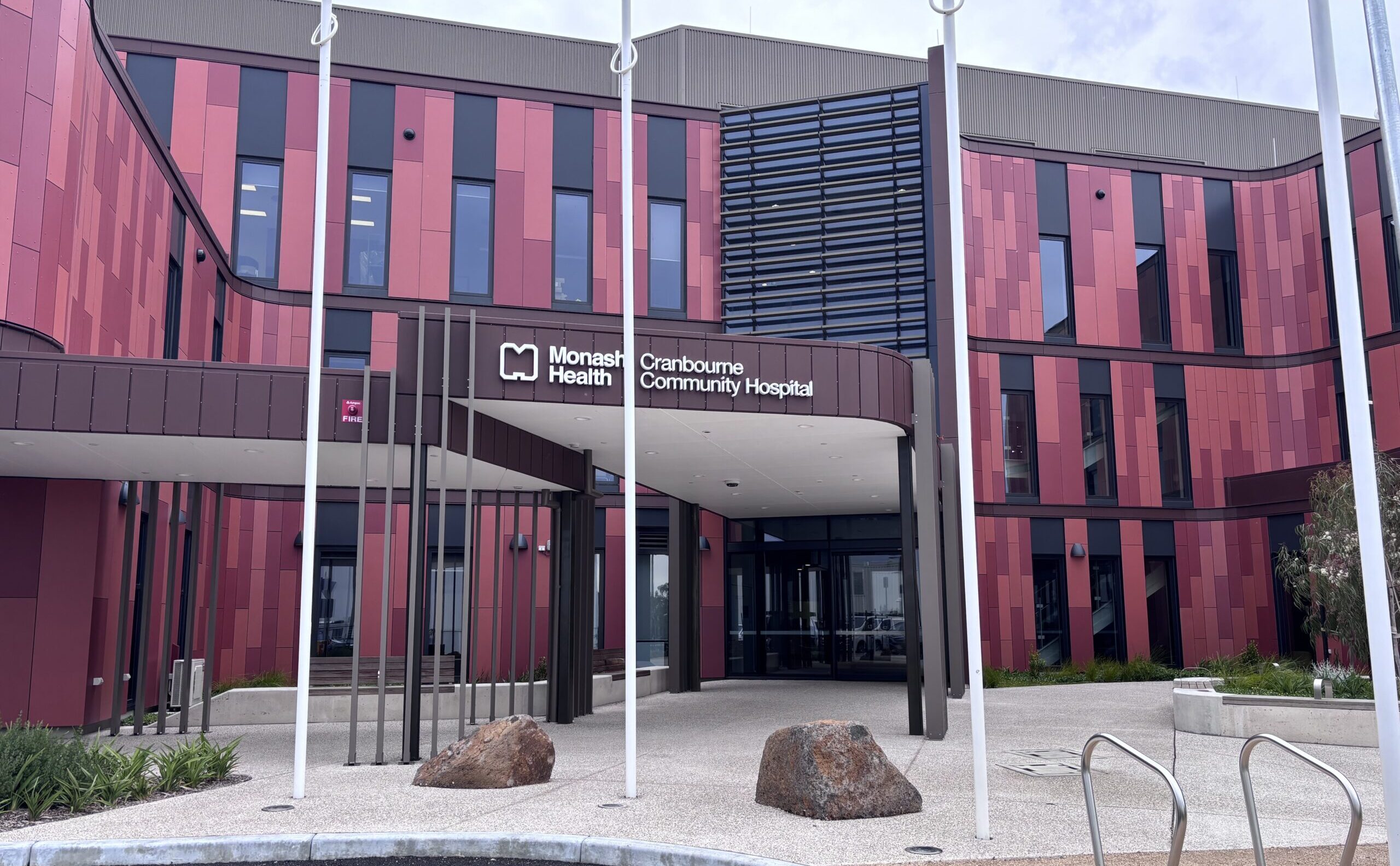 Cranbourne Community Hopsital Exterior_6